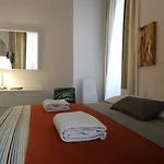 Ibed 4* نابولي