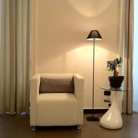 Ibed 4* Naples