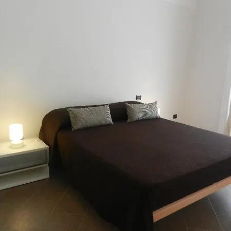 Ibed Oda ve Kahvaltı Napoli